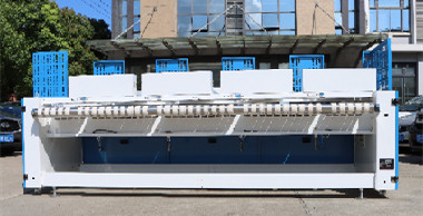 洗滌大廠的福音 百?gòu)?qiáng)十字枕套折疊機(jī)