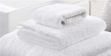 布草洗滌為什么會(huì)發(fā)黃，解決布草發(fā)黃問(wèn)題的辦法