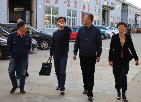 熱烈歡迎奉城鎮(zhèn)黨委領導，經濟園區(qū)總經理蒞臨百強視察