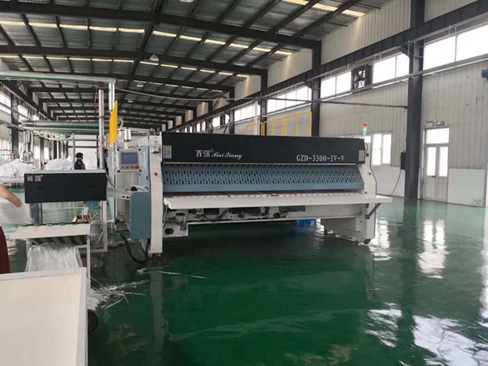 折疊機(jī)的分類(lèi)標(biāo)準(zhǔn)