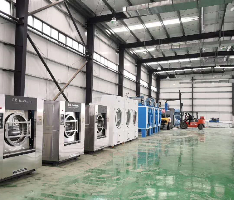 工業(yè)洗衣機(jī)100公斤價(jià)格多少？按種類報(bào)價(jià)更準(zhǔn)確